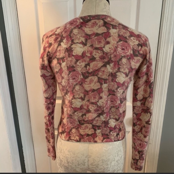 Sweater - Picture 2 of 5